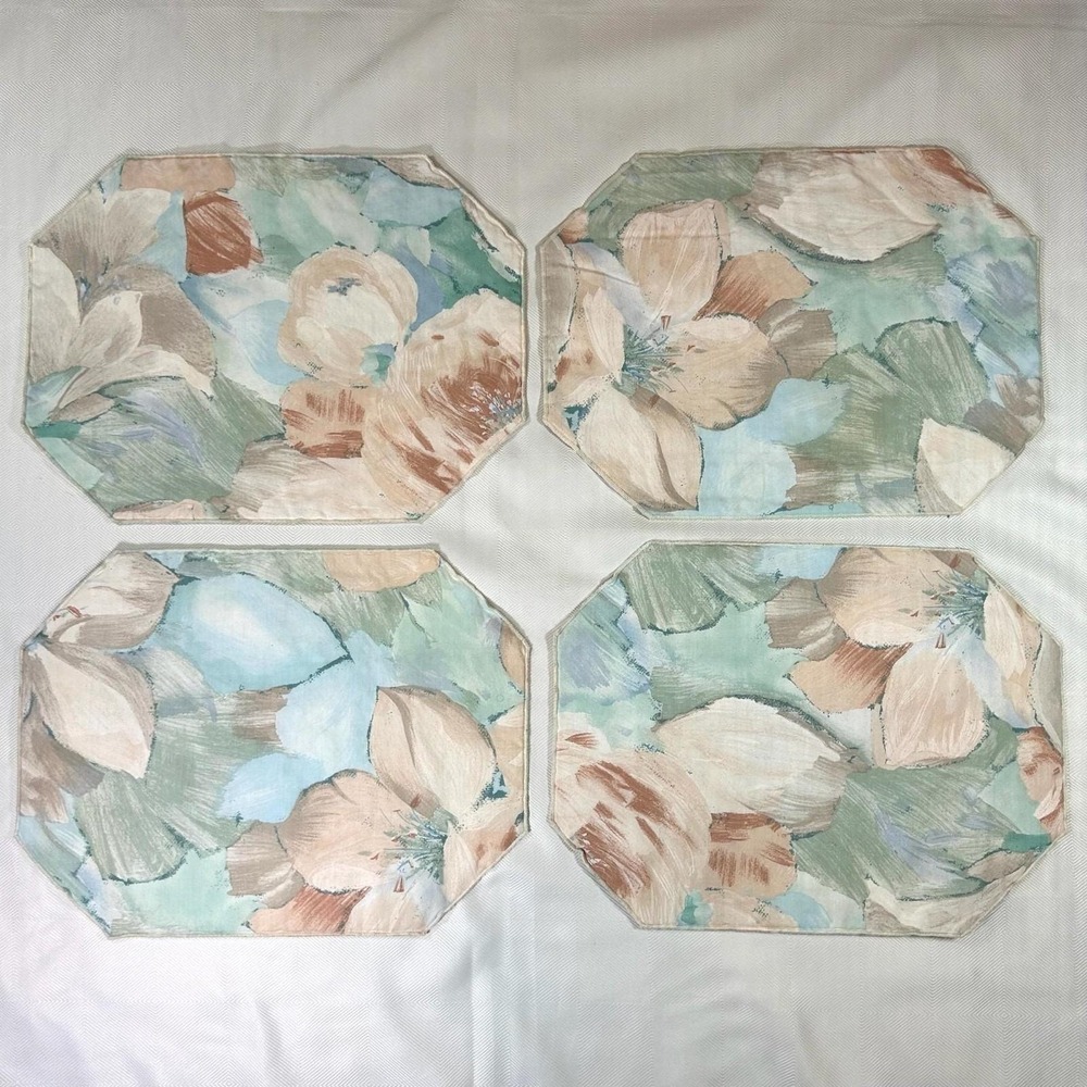 Set of 4 VTG Abstract Pastel Floral Cloth Placemats 80s Golden Girls/Granny Core - Picture 8 of 8
